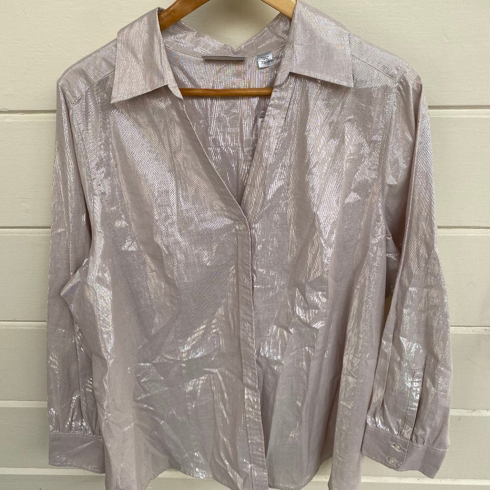 Avenue 3X Silver and Pinkish top NEW